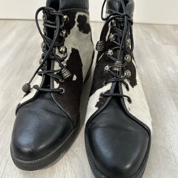 Stuart Weitzman Spanish Crafted Cowhide Lace-Up Ankle Boots Ladies Size 4W - Picture 10 of 13